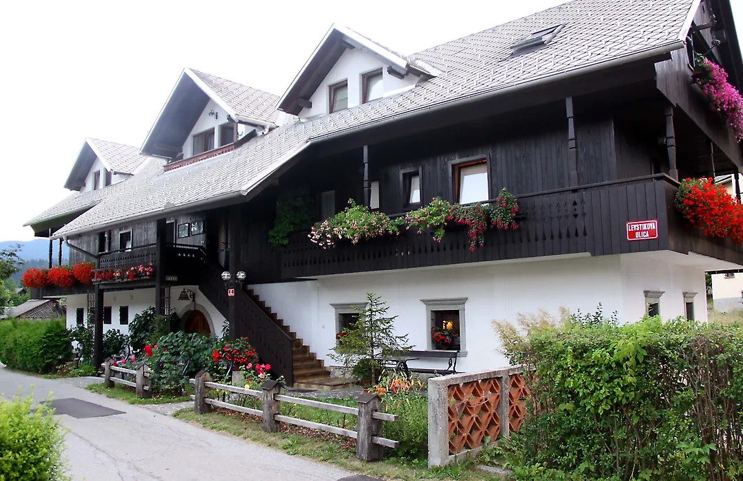 House Klasika - Adults Only-1