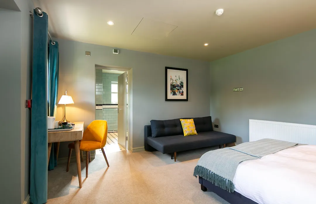 The Cowdray Arms-1
