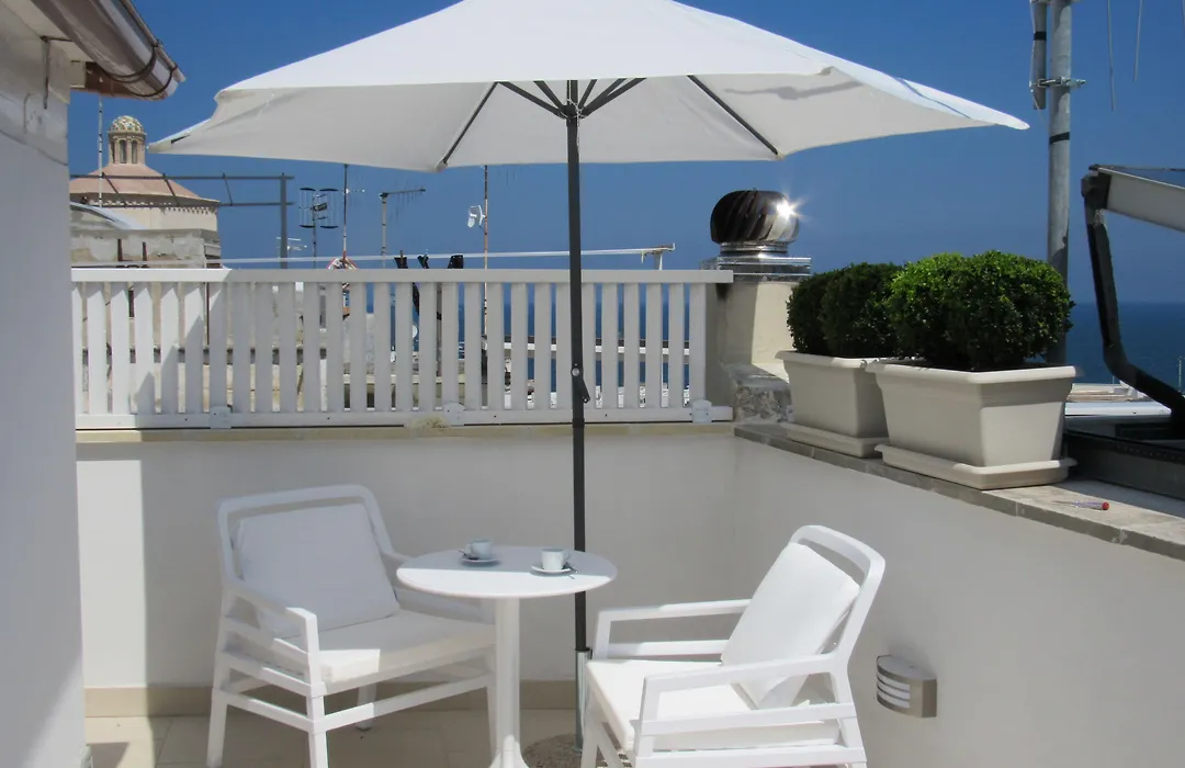 Vicolo Fiorito B&B-1