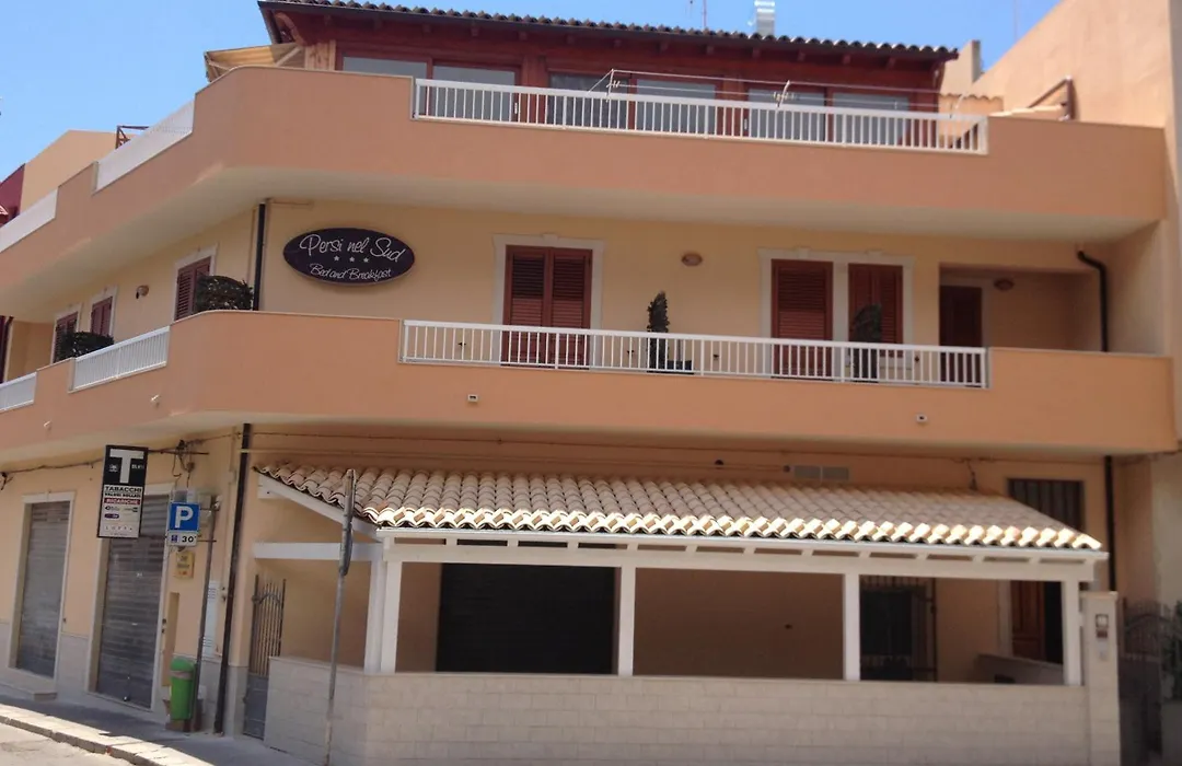 B&B Persi Nel Sud, Pozzallo-1