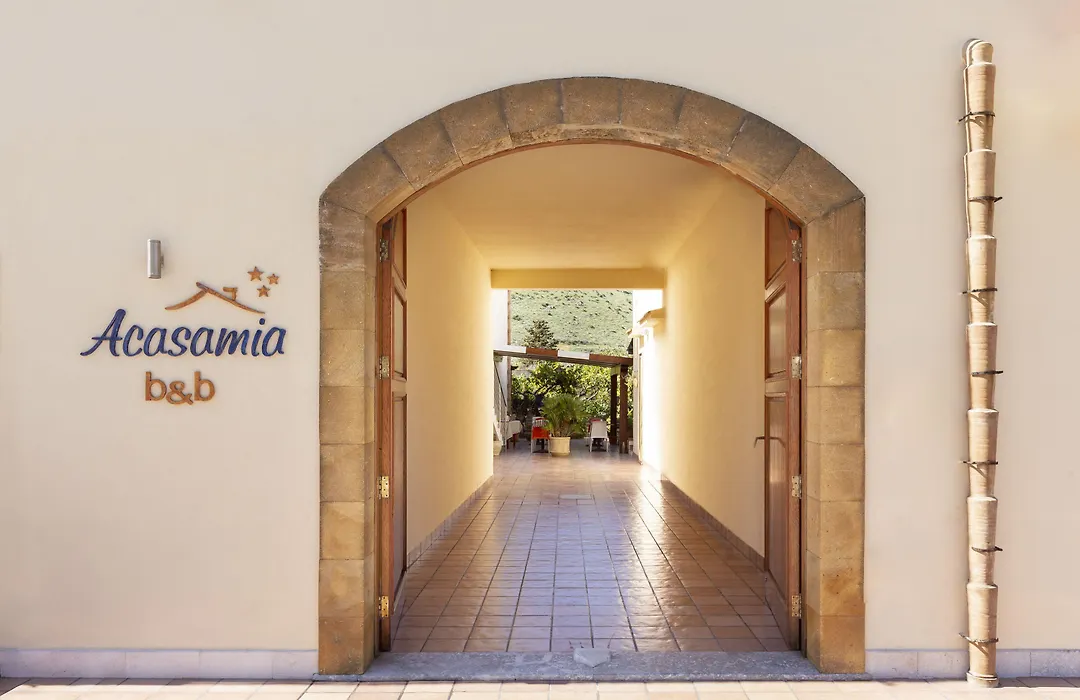 Bed&Breakfast Acasamia-1