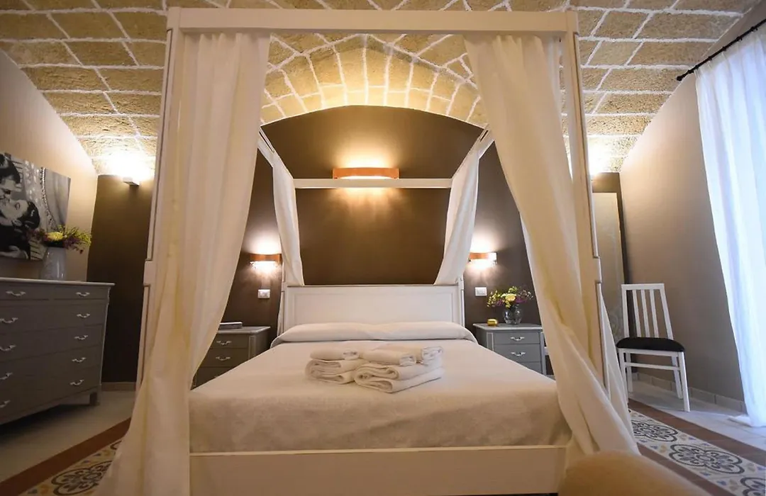 B&B Laura - Luxury Rooms-1