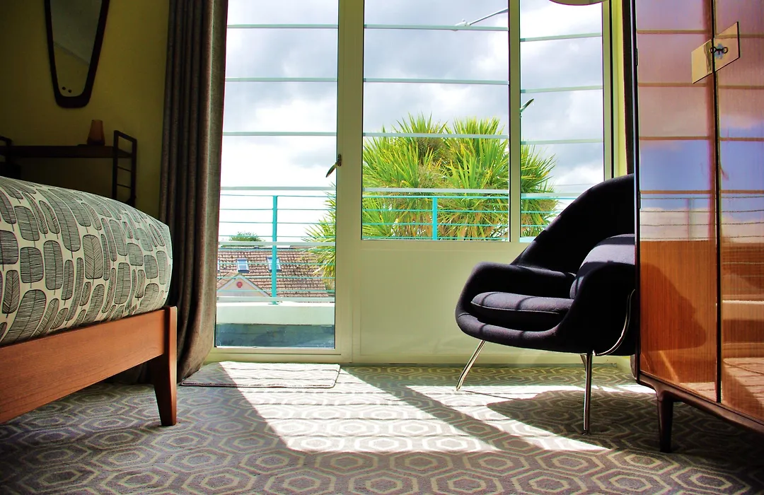 Twentieth Century B&B-1