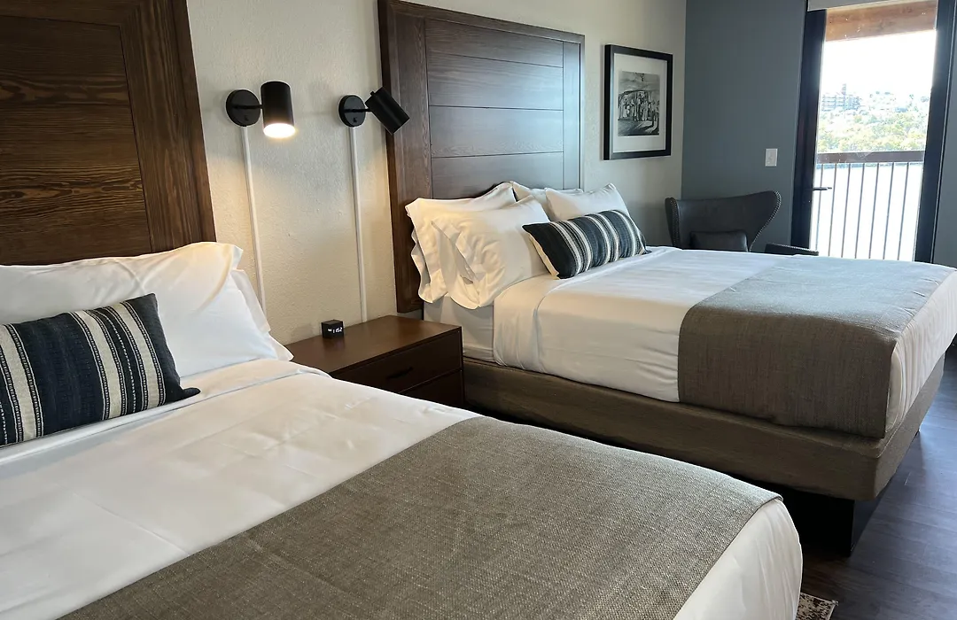 Hidden Falls Inn-1