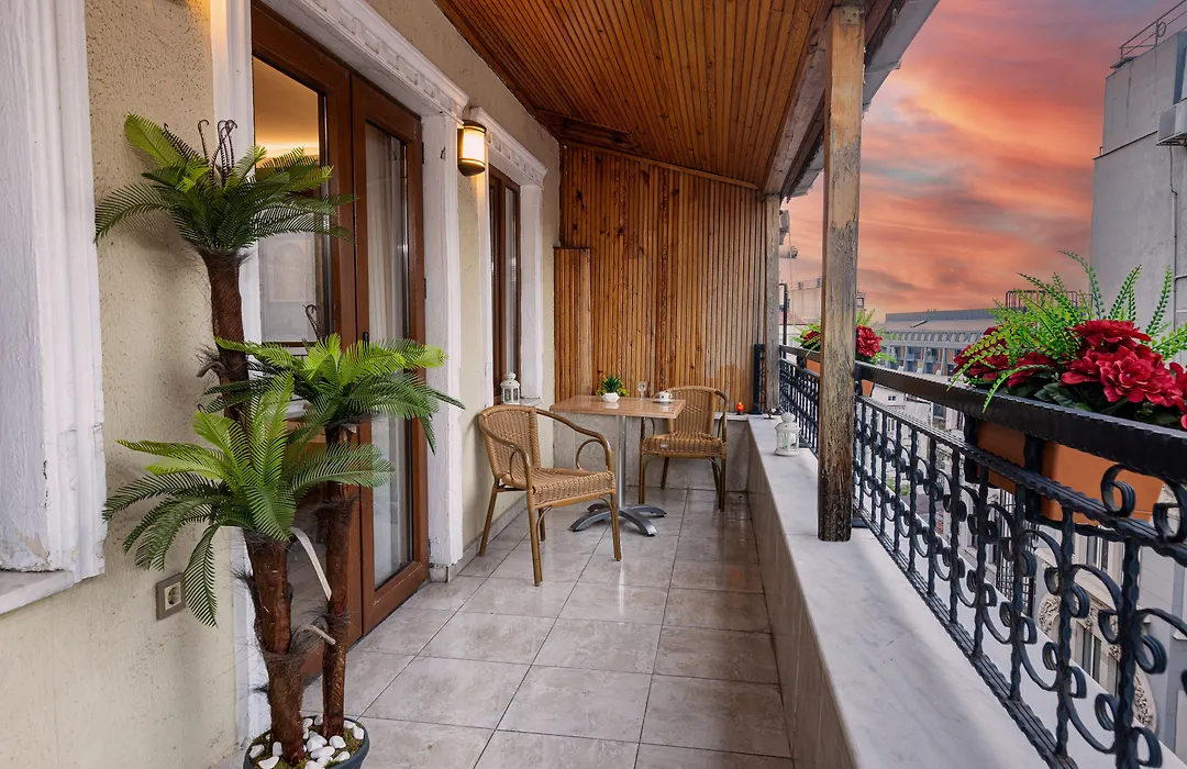 Linnga Hotel & Suite-1