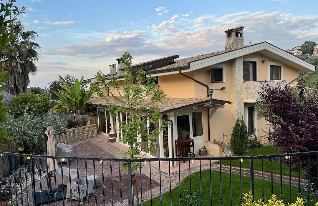 Peperosa in collina, Luxury B&B-1