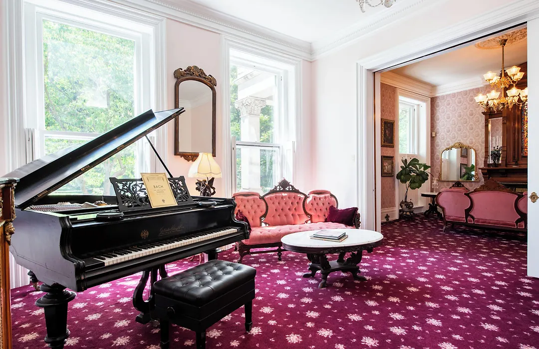 Central Park Bed & Breakfast-1
