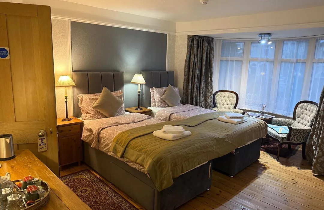 Cambridge Bed & Breakfast-1
