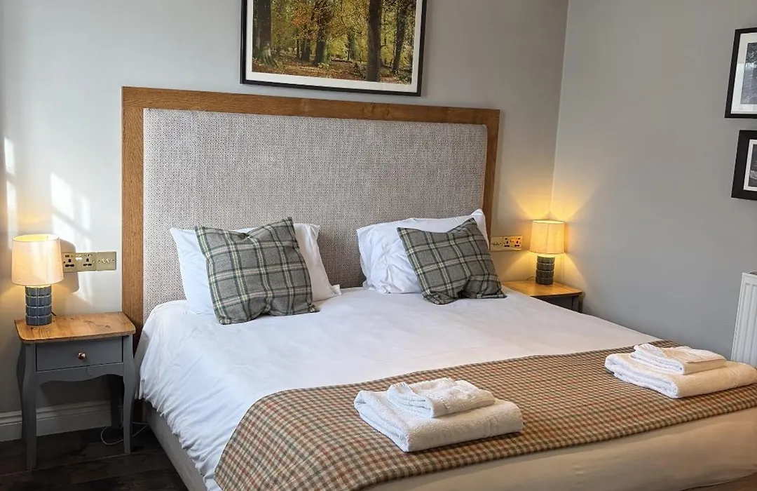 The Walhampton Arms-1