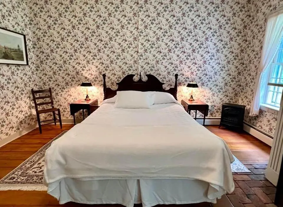 Bailey'S Mills Bed & Breakfast-1