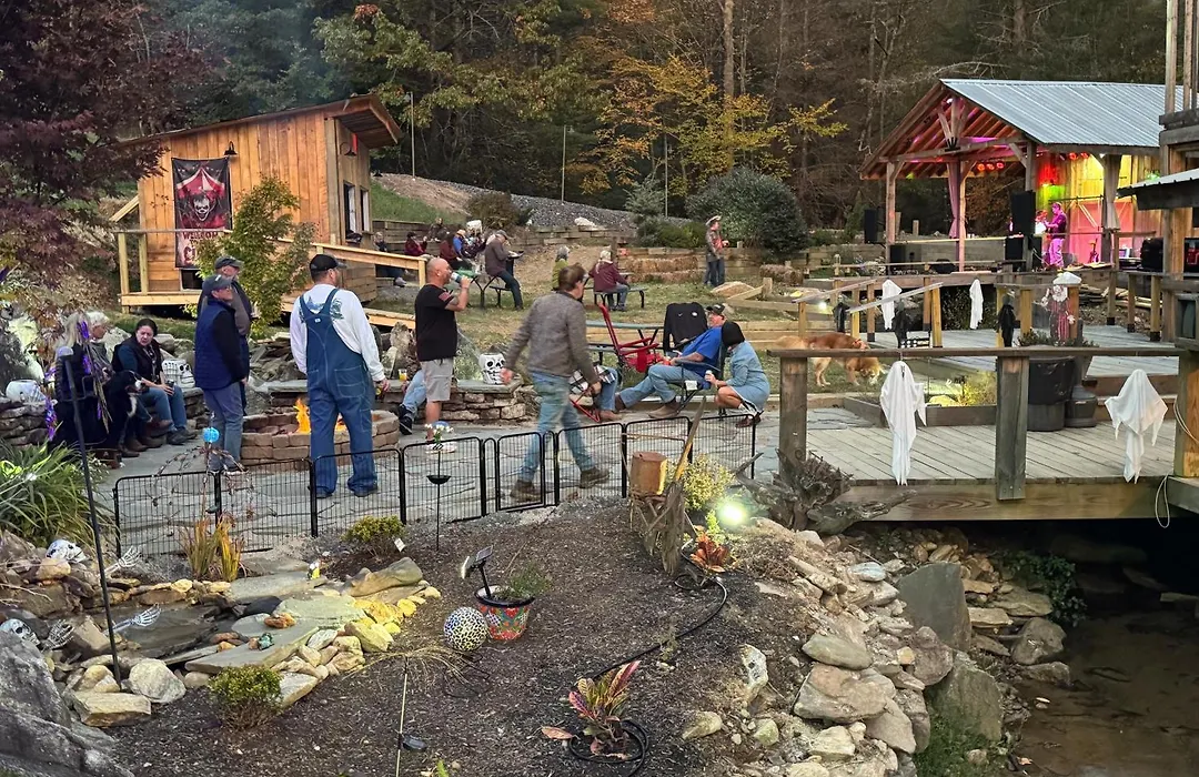 Mountain Harbour B&B-1