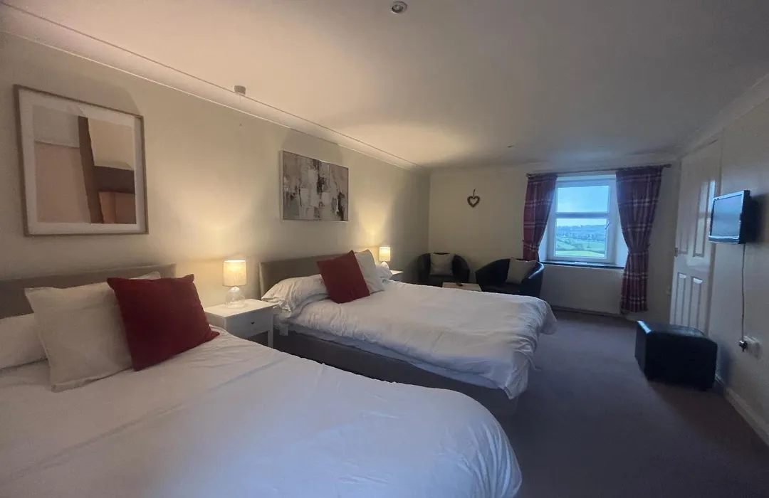 Airds Farm Guest House-1