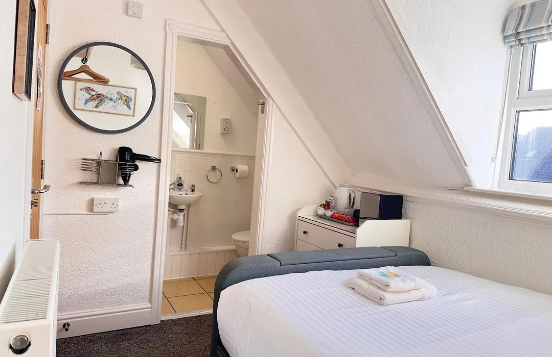 Gumfreston Guest House-1