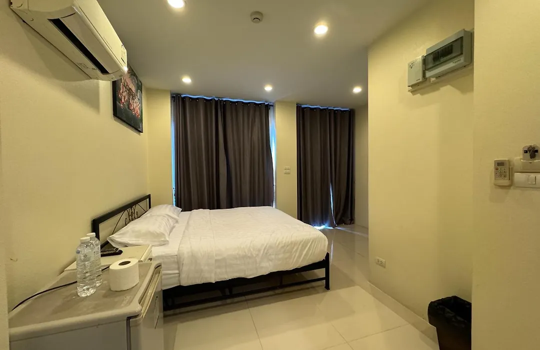 Baan Meesuk-1