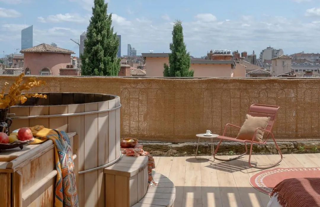 Mihotel - La Maison Rose-1