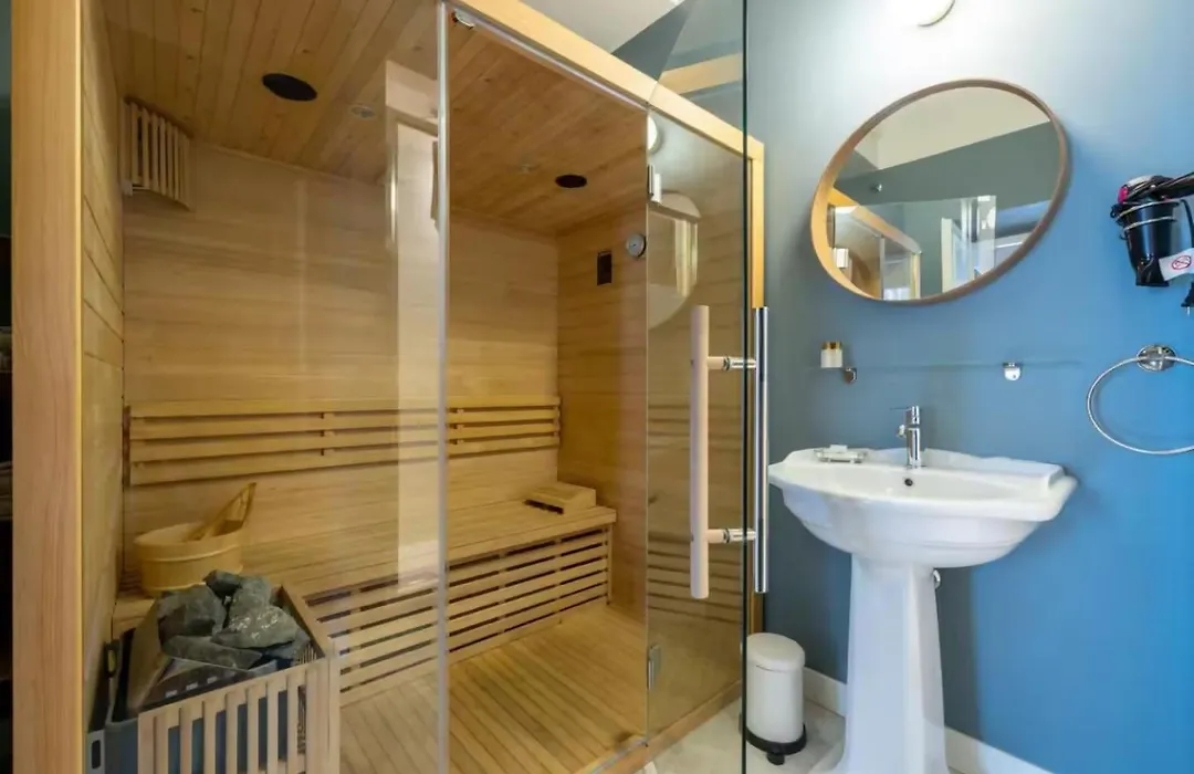 4 Fontane Private Suites-1