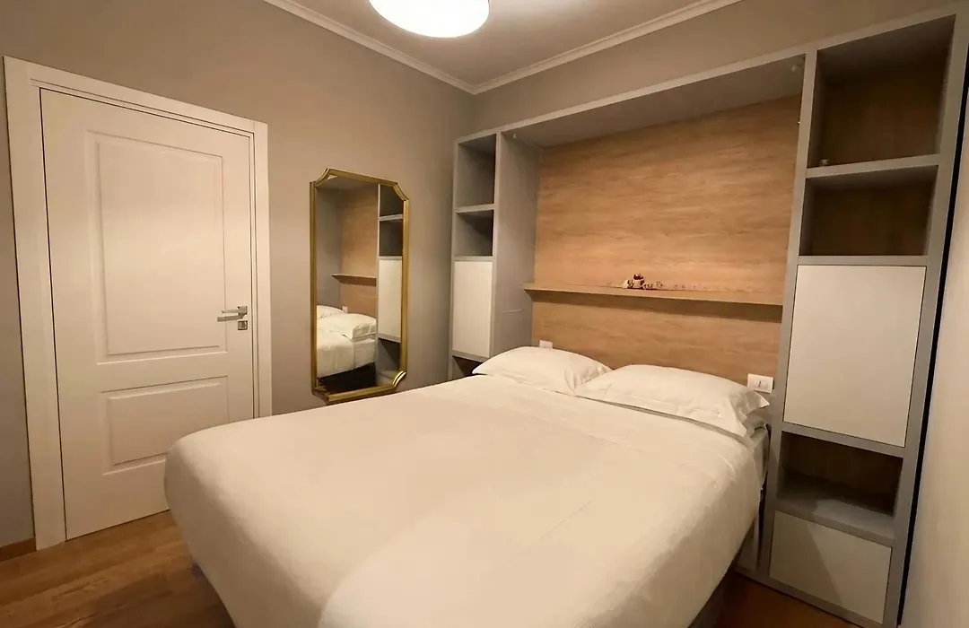 Gravina Suite Frattina-1