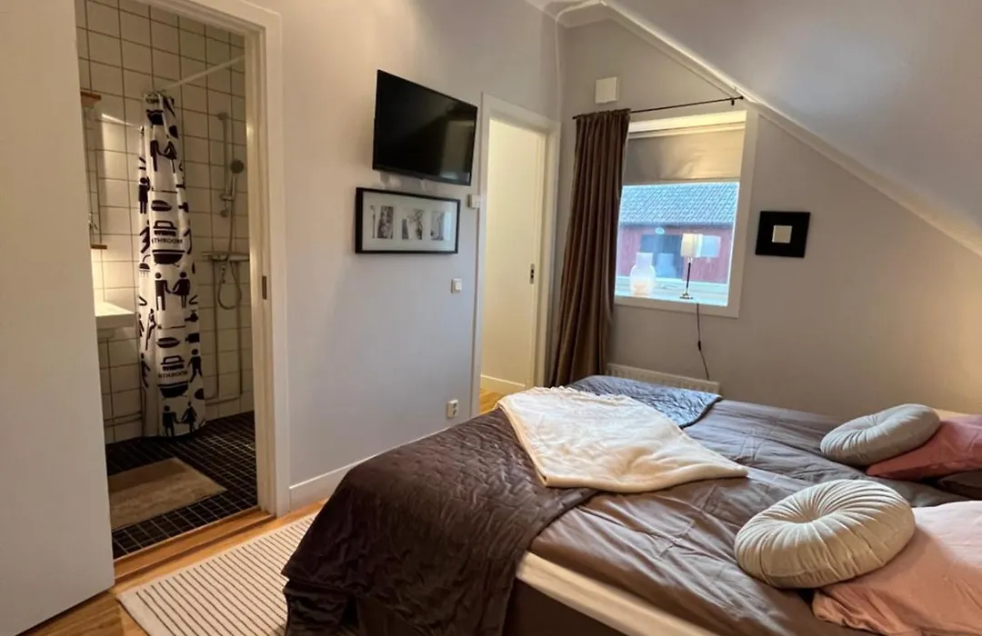 Boende med hotellkänsla- Stallhammarhagen-1