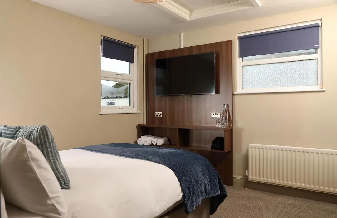 The Victoria Hotel-1