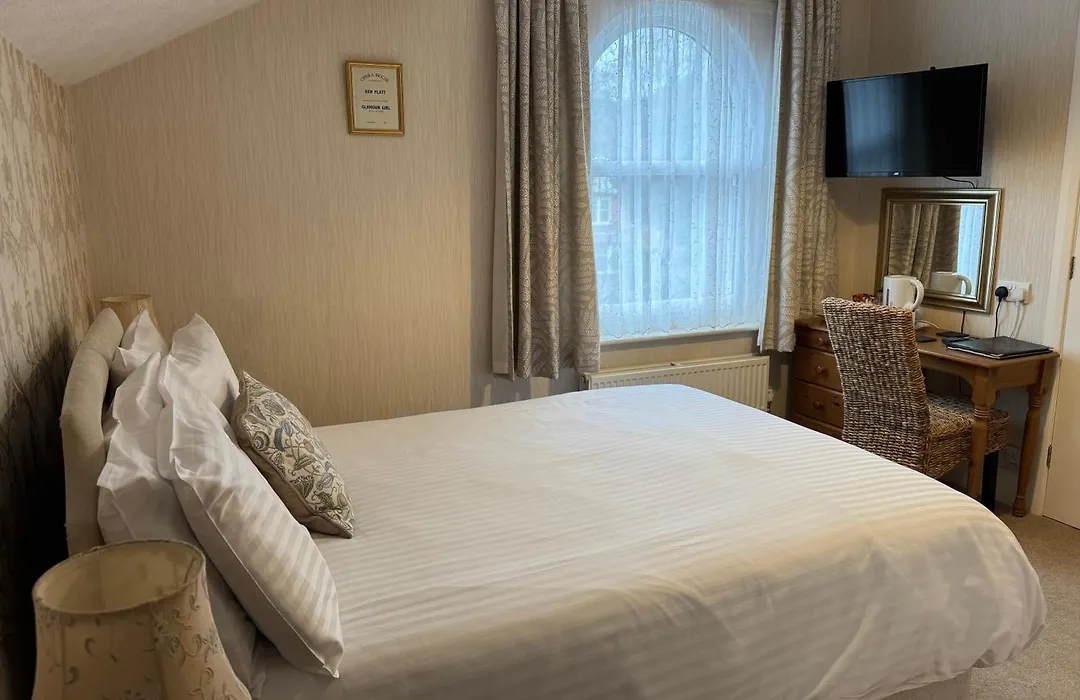 The Raincliffe Hotel-1