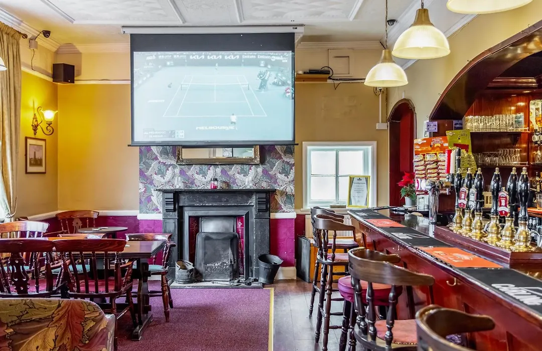 The King'S Arms-1