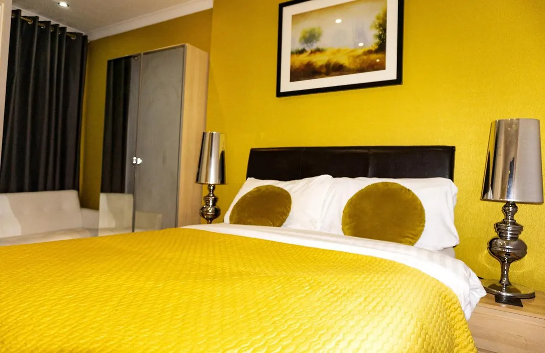 Kenley Hotel-1