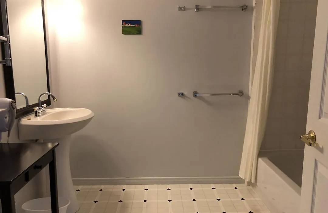 Harbourview Inn-1