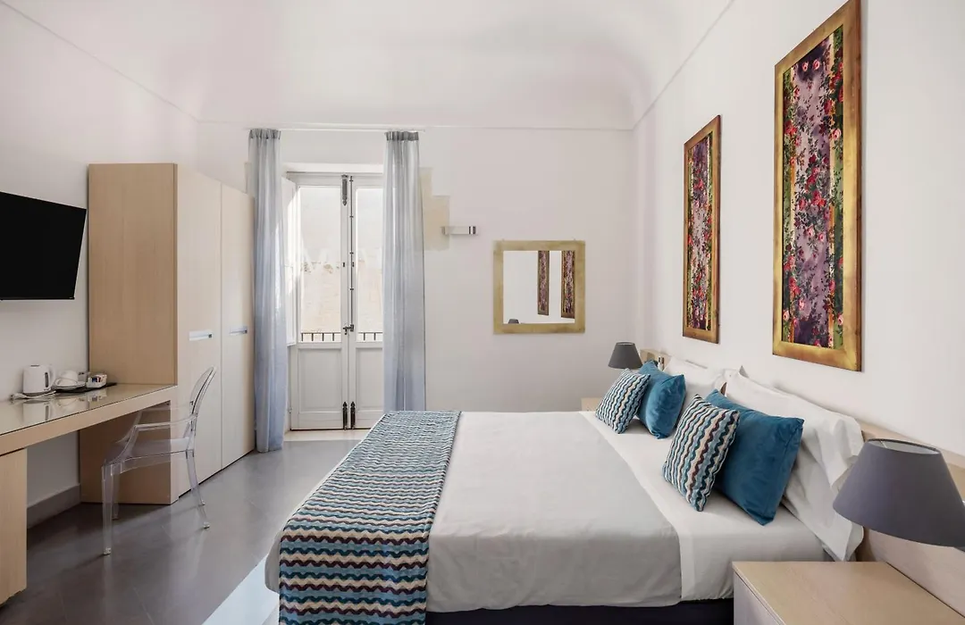 Archimede Charm B&B - Historical Palace In Ortigia-1