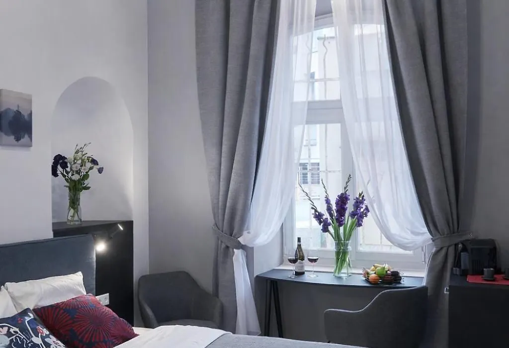 7 Heaven Elegant Rooms Krakow Old Town-1