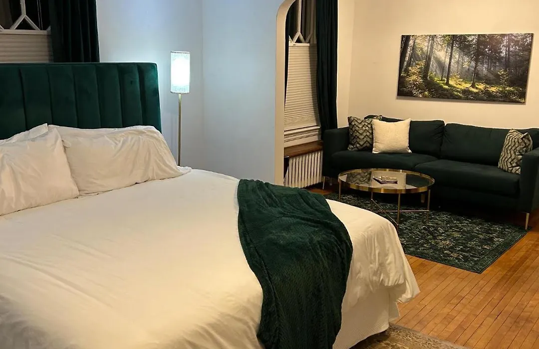 North Of Avon B&B Suites-1