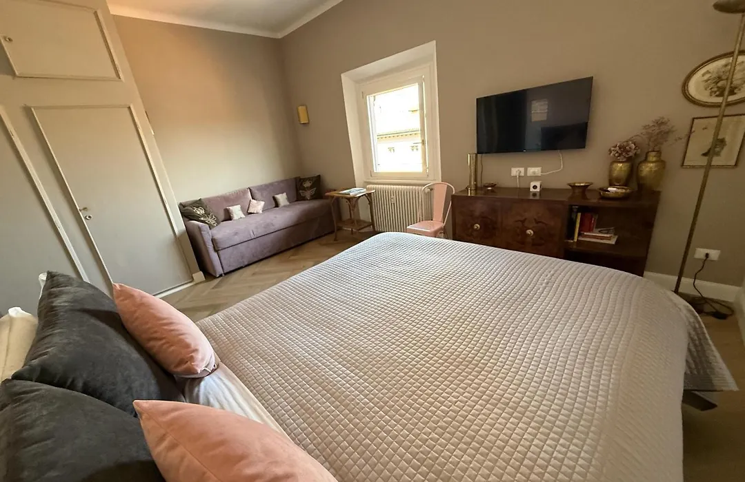 Artieri Suites, Piazza Maggiore-1