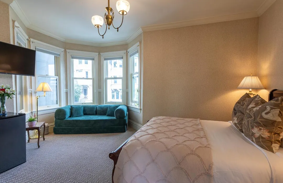 Nob Hill Inn-1