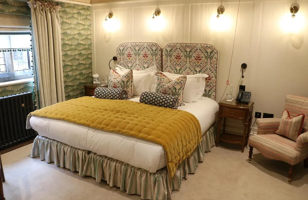 Hever Castle Luxury Bed And Breakfast-1