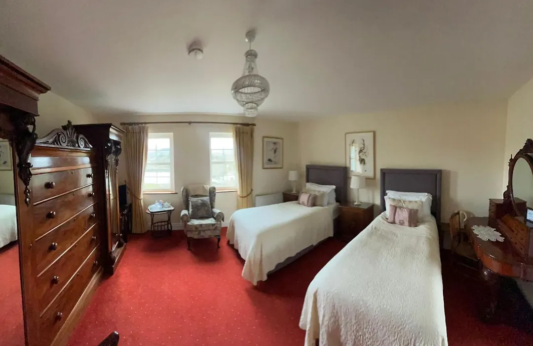 Muxnaw Lodge-1