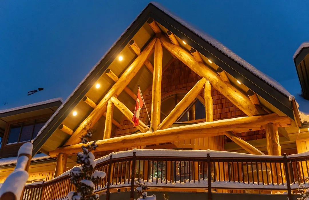 Vagabond Lodge At Kicking Horse-1