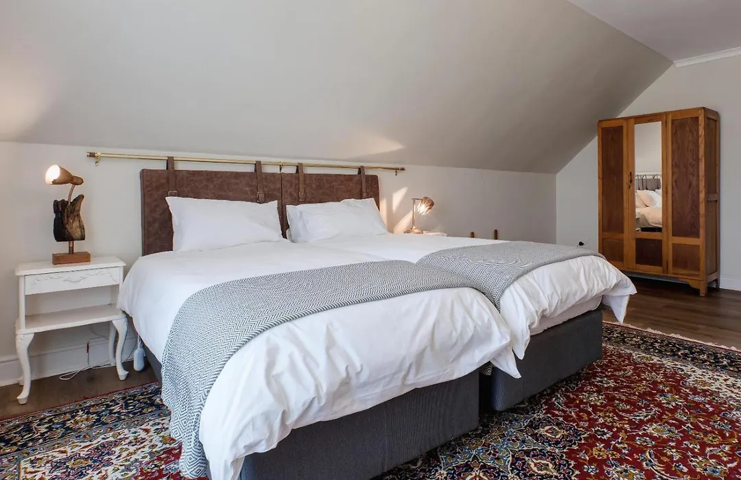Portland Manor-1