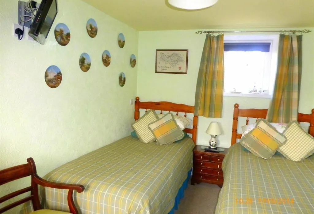 Hazels Roost-1