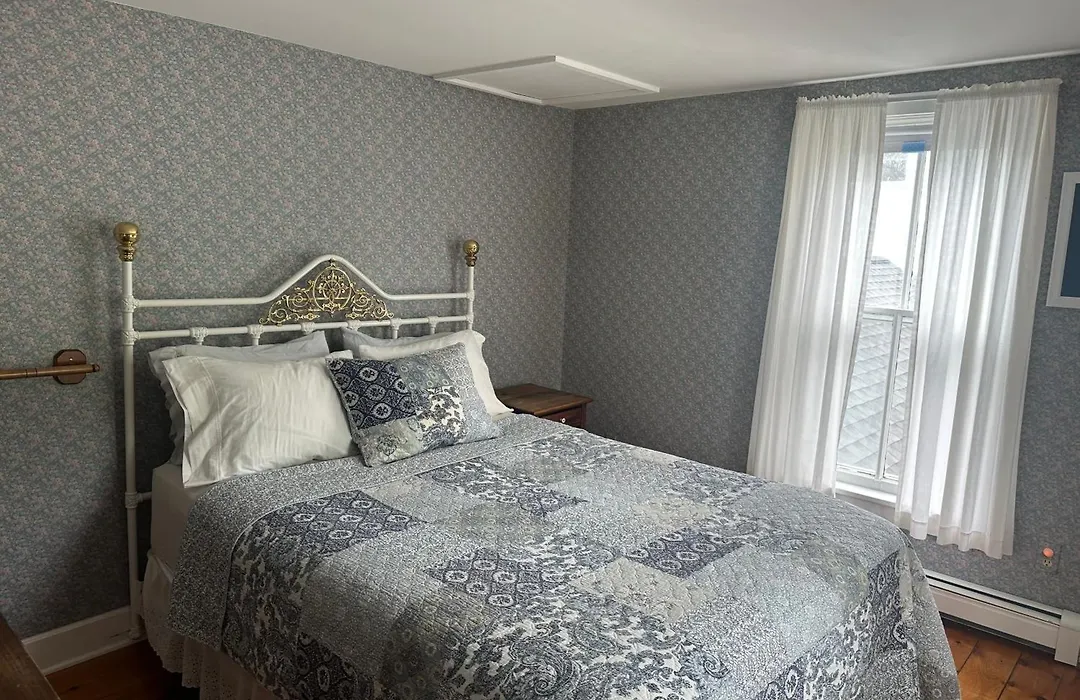 Sylvan Inn Bed & Breakfast-1