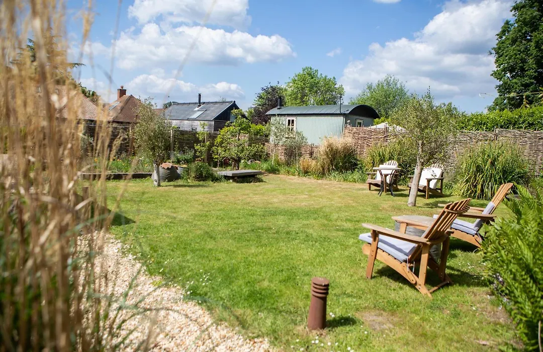 Daisybank Cottage Boutique Bed And Breakfast-1