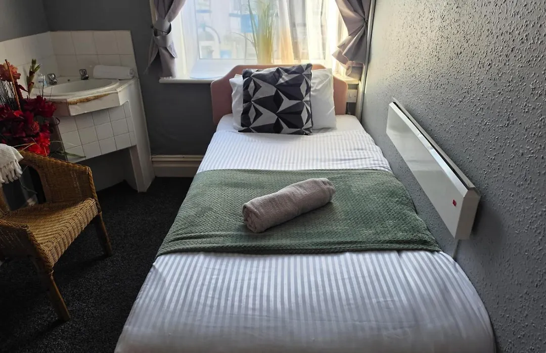 Alondra Contactless Hotel By Bet Stays-1