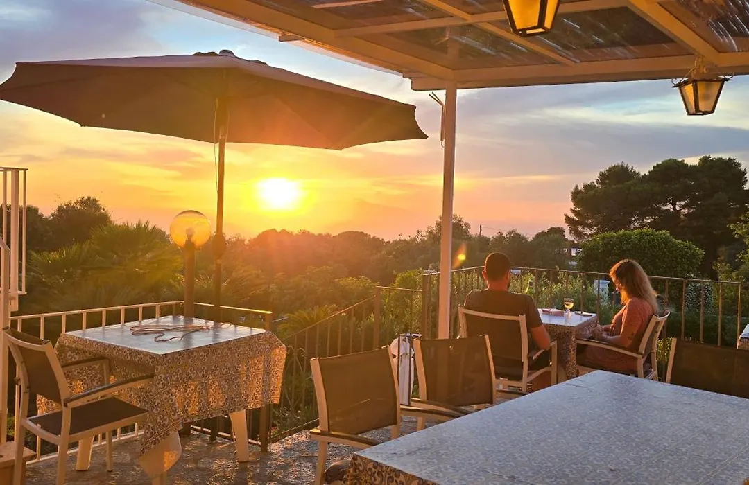 villa damecuta B&B-1