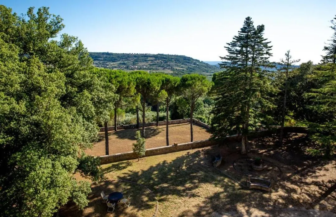 Villa Moris-1
