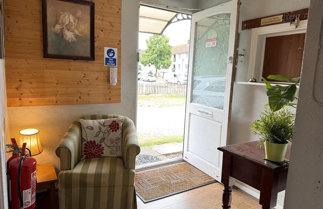 Charde Guest House-1