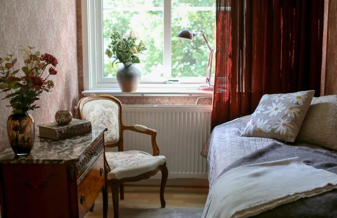 Anna'S Bed & Kitchen-1