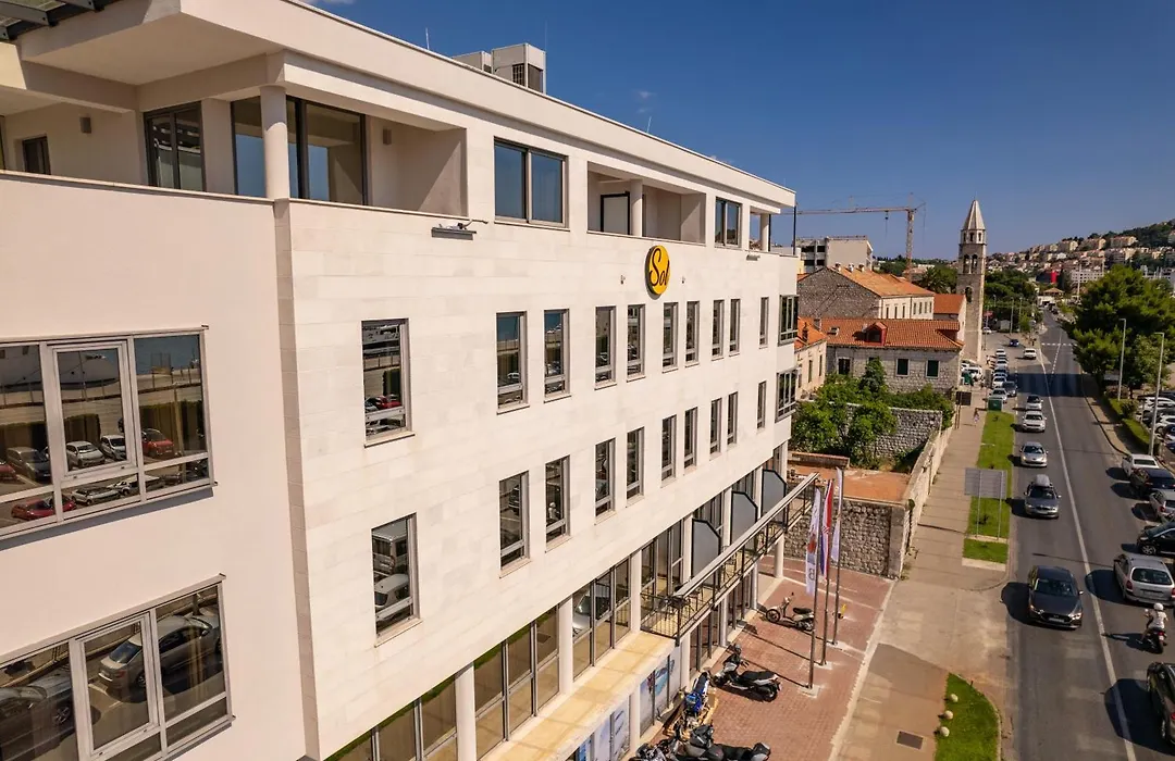 B&B Sol-1