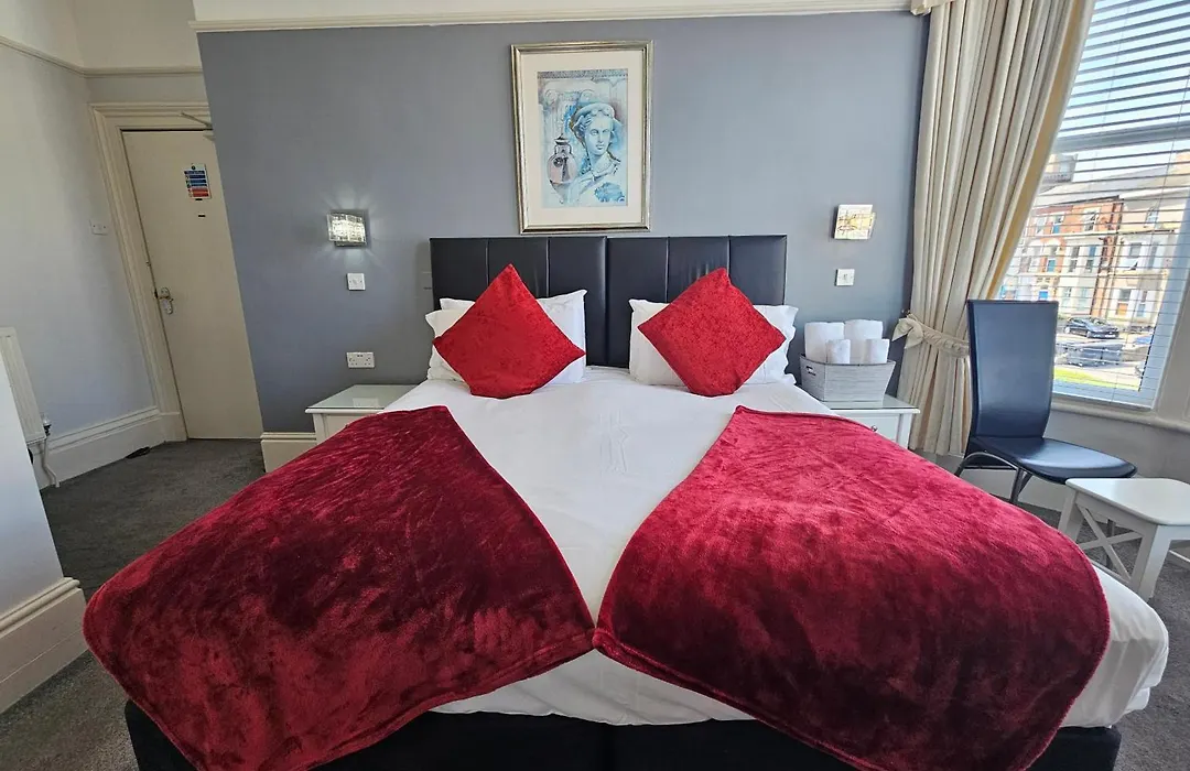 Clifton Villa - Southport-1