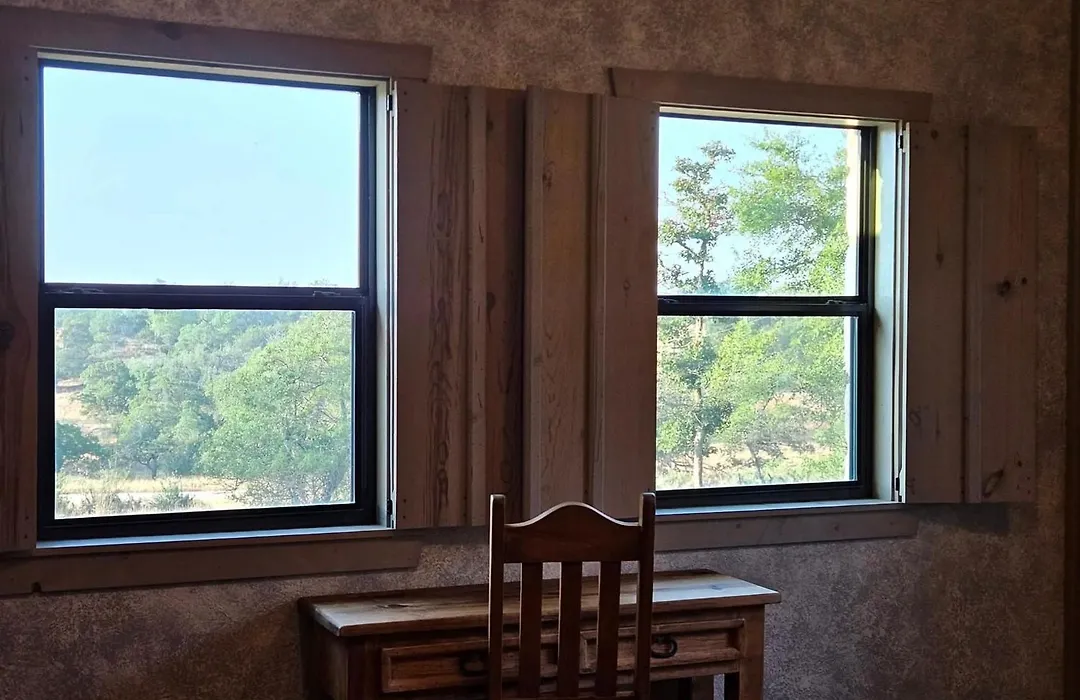 Breezy Hills Cottages - Moonlight Cottage-1