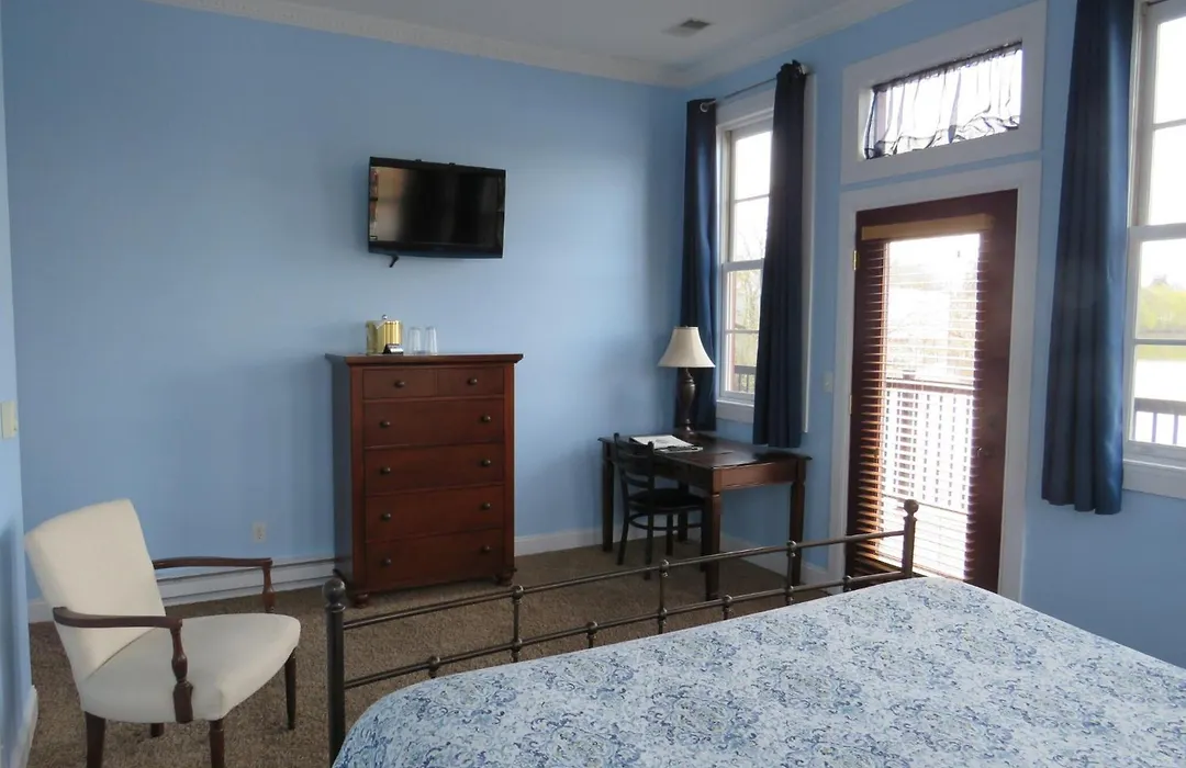 Main Street Inn-1
