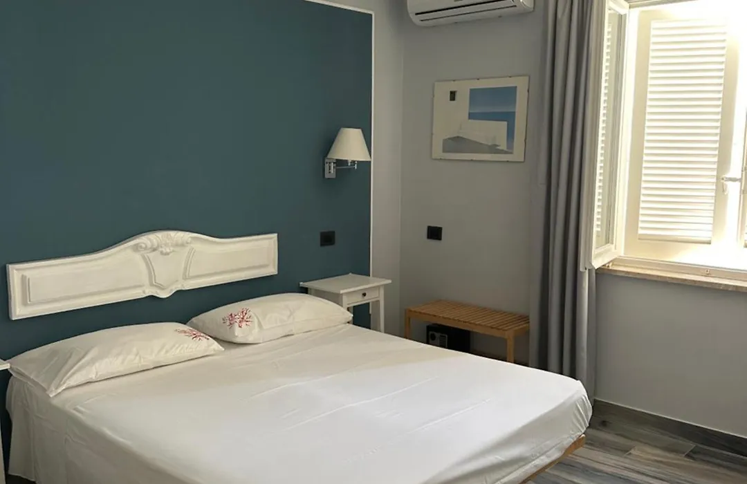 B&B Ponza Suite-1