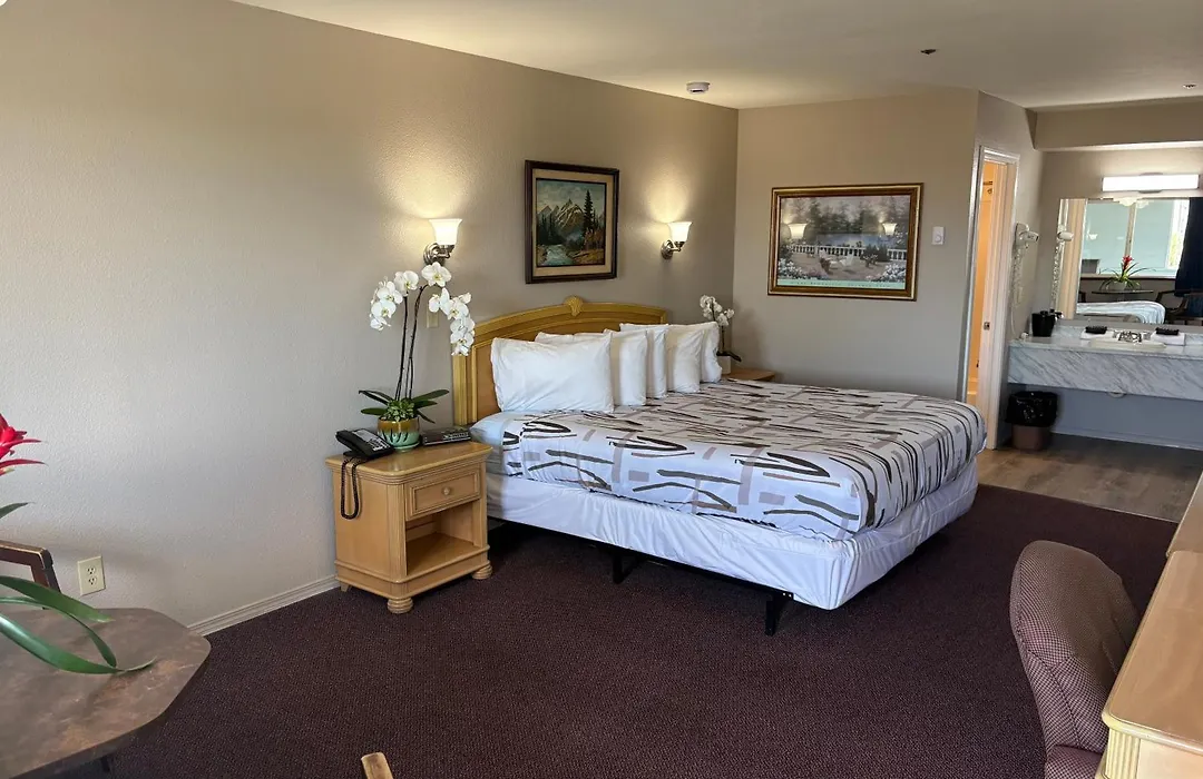 Bayview Inn-1